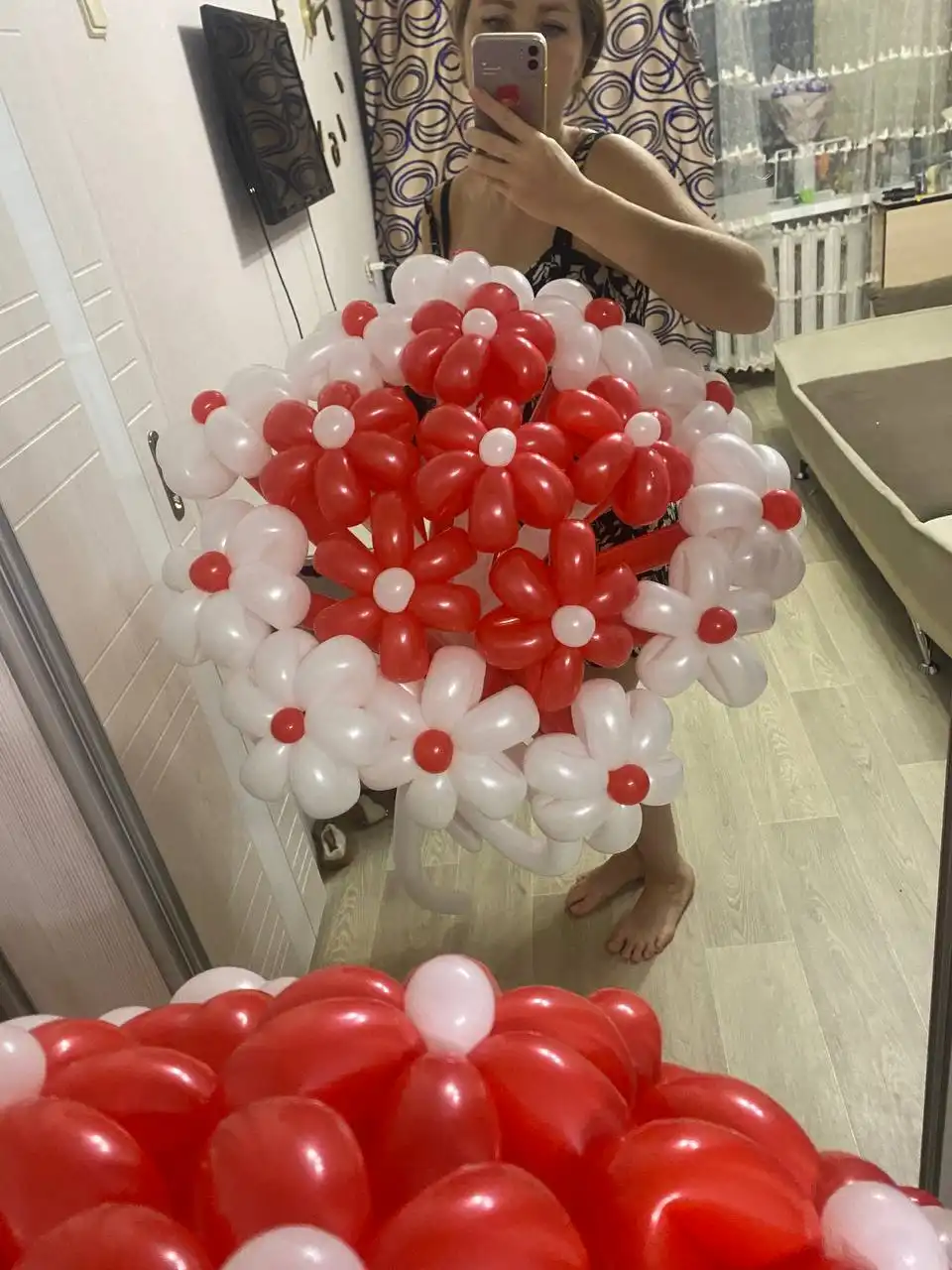 Букеты из шаров, простоят до 2 месяцев