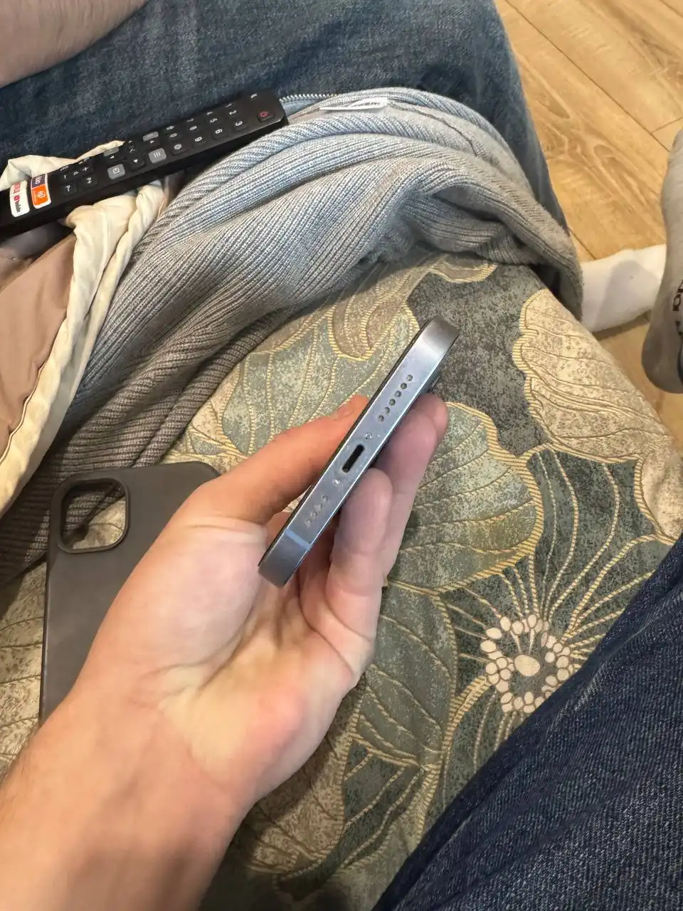 Айфон 14 плюс в идеальном состоянии