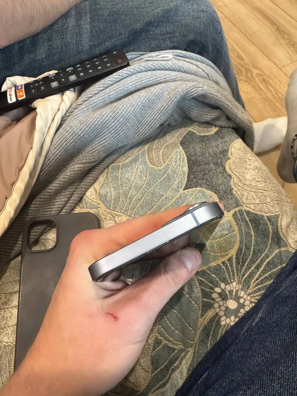 Айфон 14 плюс в идеальном состоянии