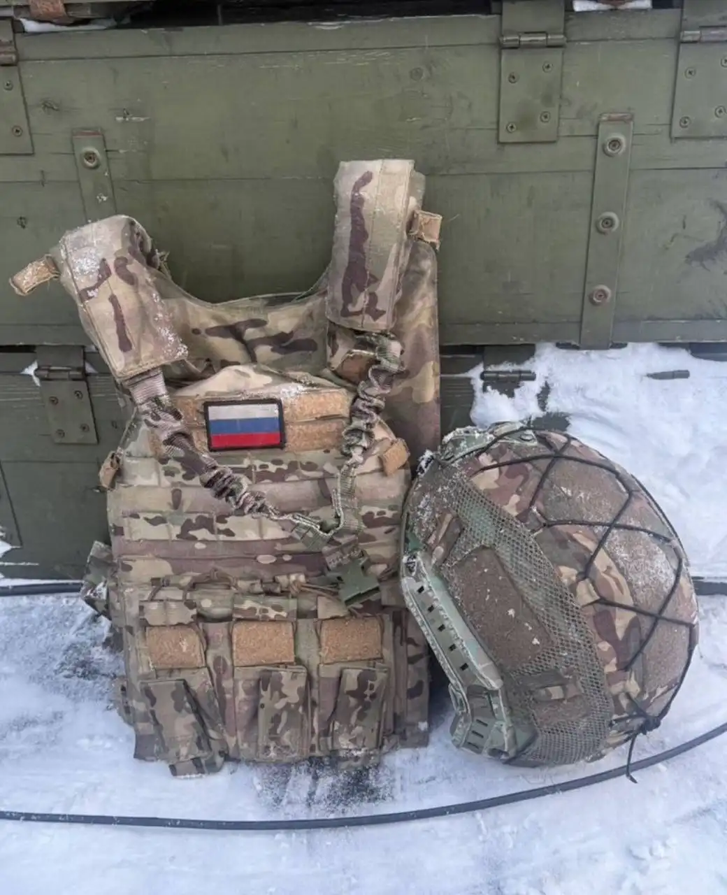 Бронижелет со шлемом Плиты бр5