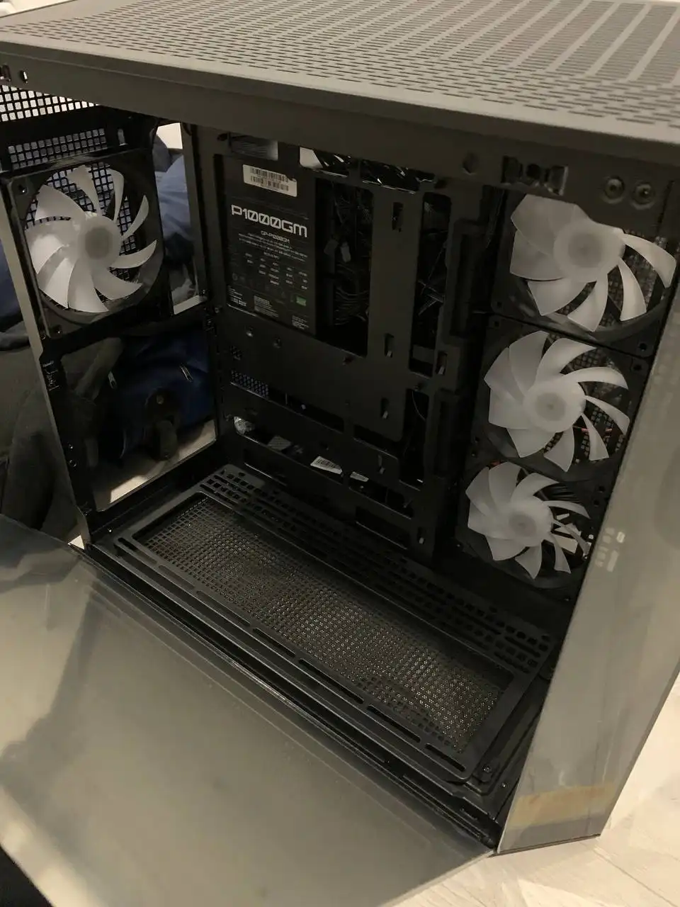 Корпус для ПК MSI MAG Pano 100R PZ