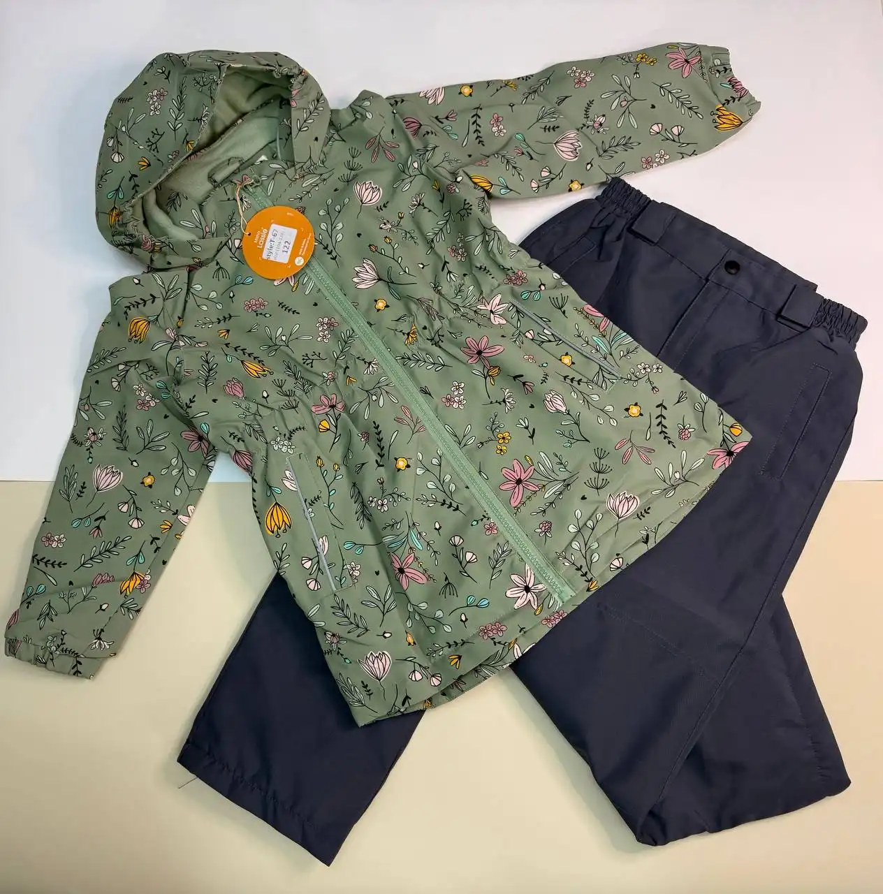 Продажа автомобиля с объемом двигателя 1690 л/с