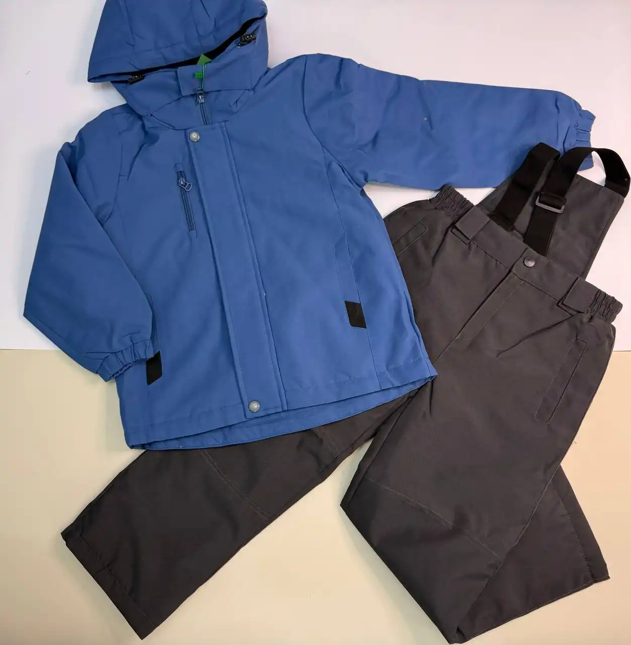 Продажа автомобиля с объемом двигателя 1690 л/с