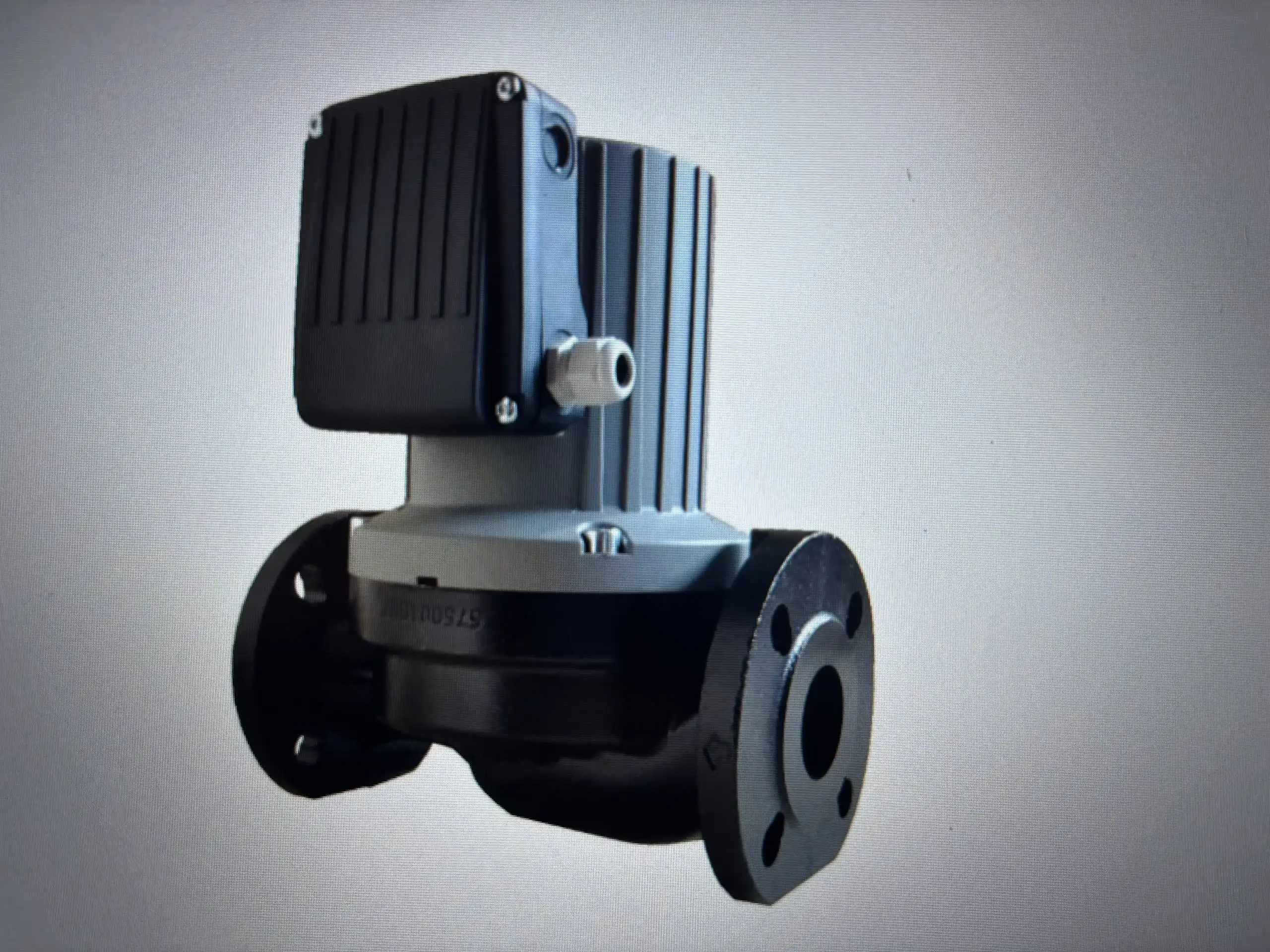 Продажа новых промышленных насосов