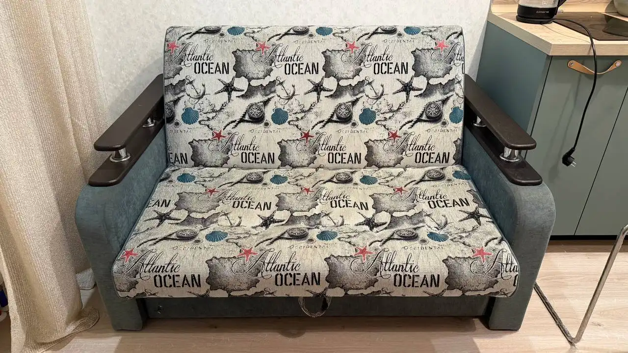 Продажа дивана с отсеком для хранения