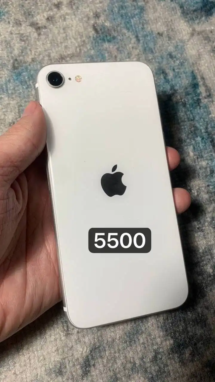 Продам iPhone SE 2 поколения 128 ГБ