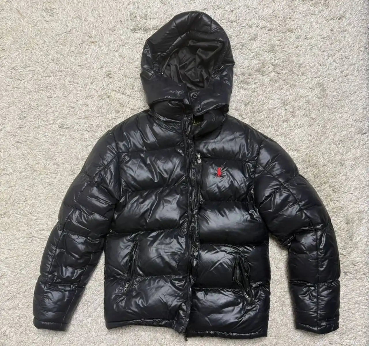 Куртка в отличном состоянии, размер L, сидит как M - Верхняя одежда (Одежда) в Казань