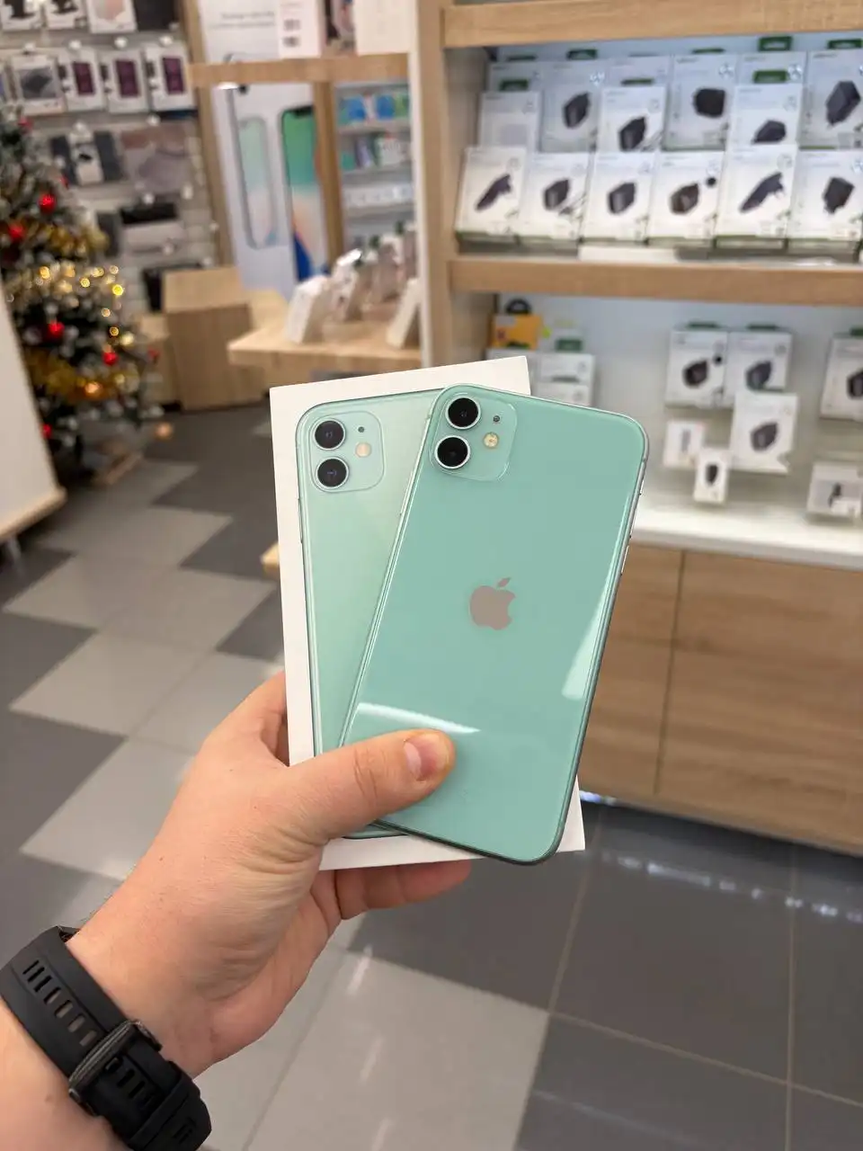 Apple iPhone 11 128 ГБ Зелёный б/у - Смартфоны (Электроника) в Казань