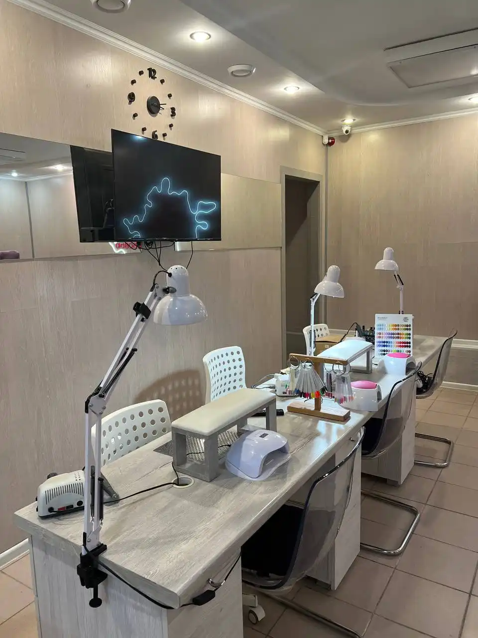 Продажа салона красоты в Казани - Салон красоты (Готовый бизнес и оборудование) в Казань