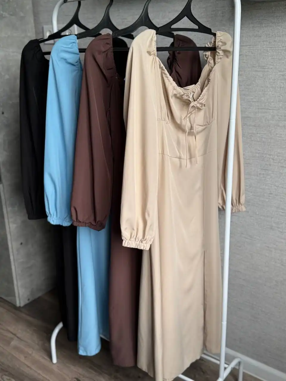 Продажа новых женских вещей с бирками оптом - Одежда в Казань