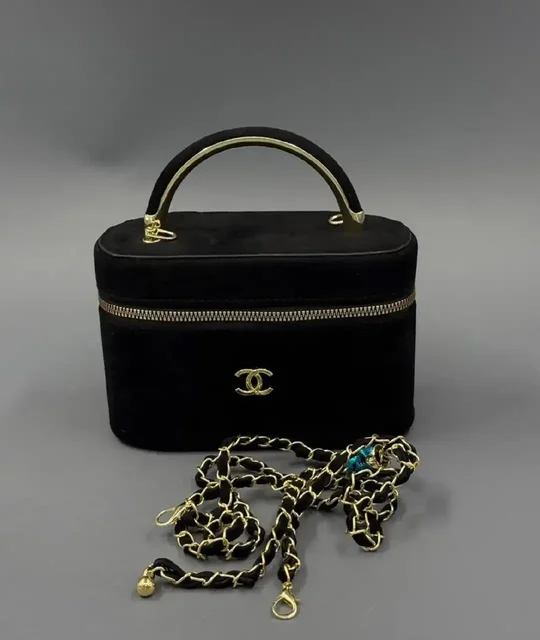 Продам сумку Chanel - Одежда в Казань