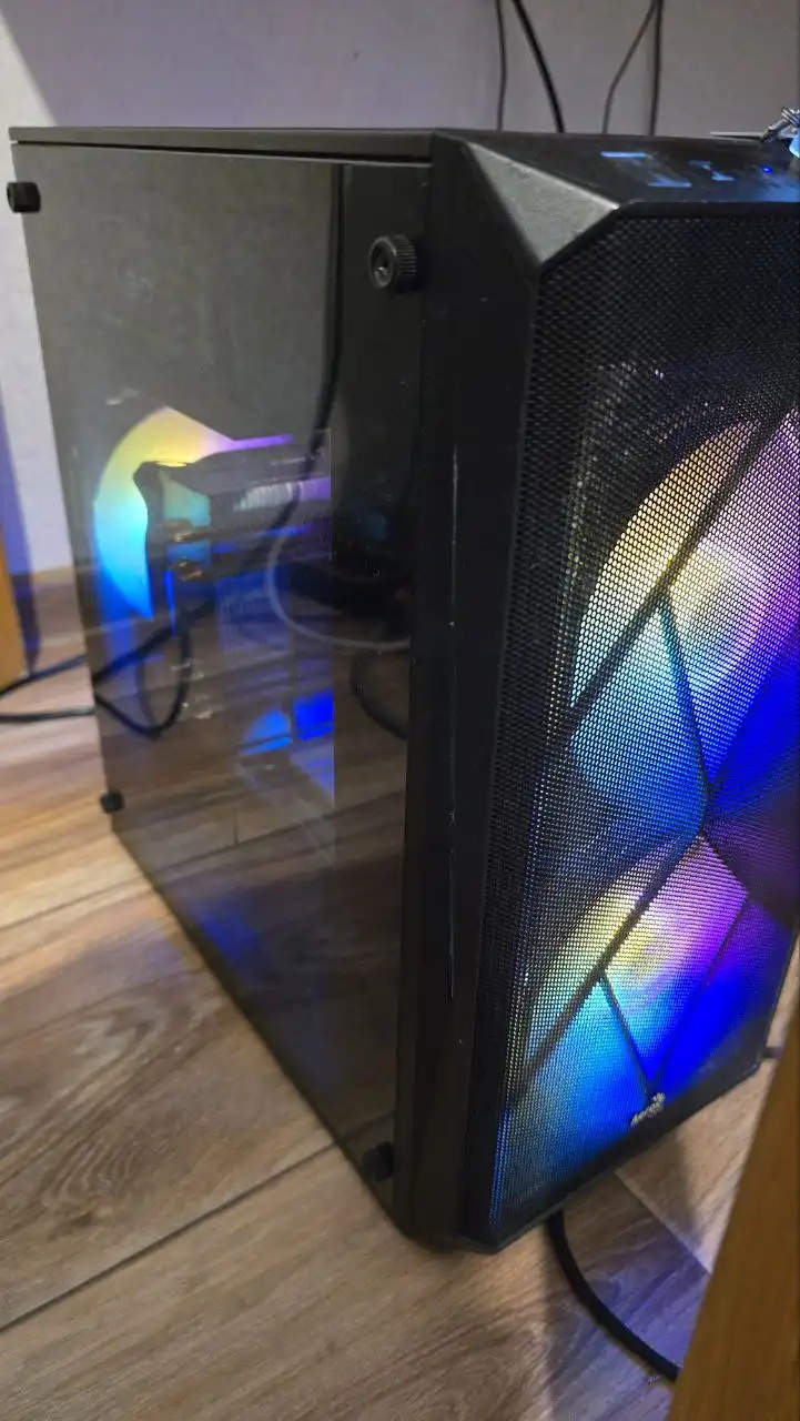 Игровой компьютер на процессоре Zeon с монитором, клавиатурой и мышкой - Компьютерная техника (Электроника) в Казань