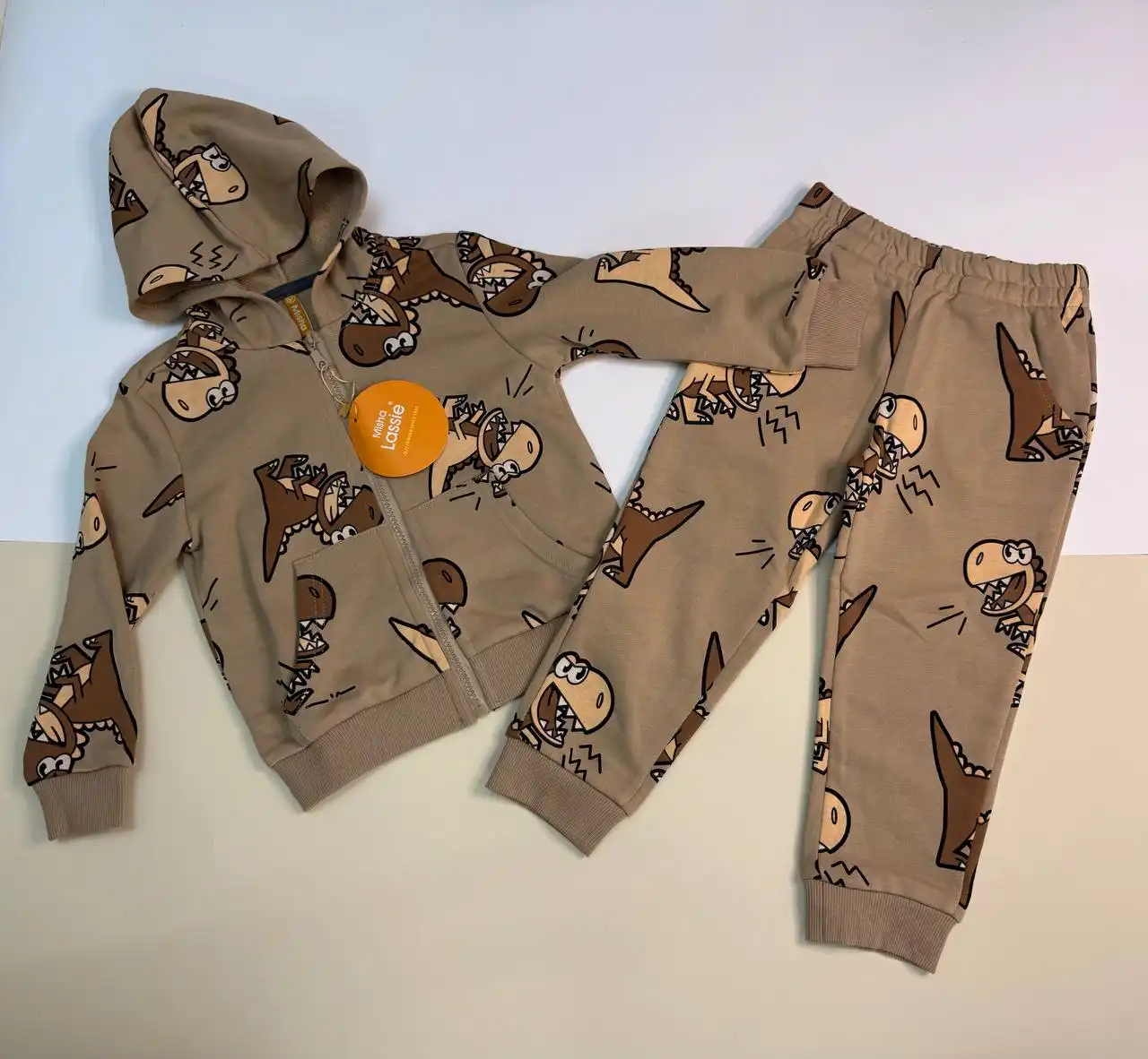 Продажа новой одежды с бирками - Одежда в Казань