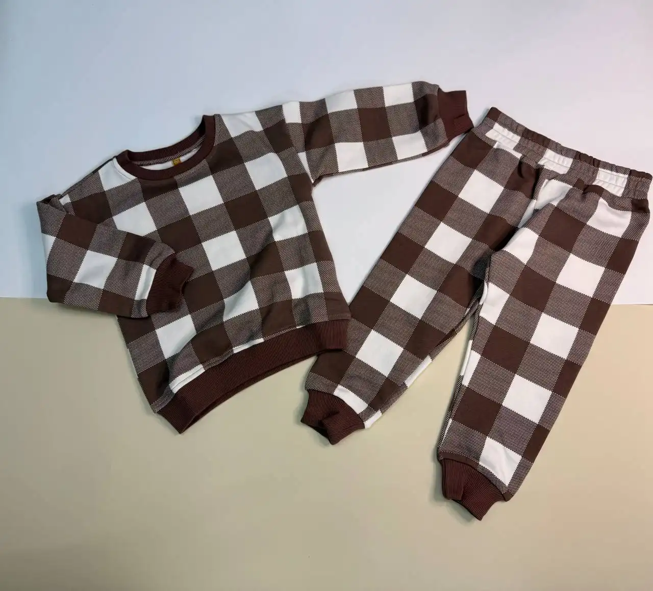 Продажа новой одежды с бирками - Одежда в Казань