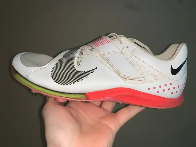 Шиповки для прыжков в длину, размер EUR 43, US 9.5 - Подарки в Казань