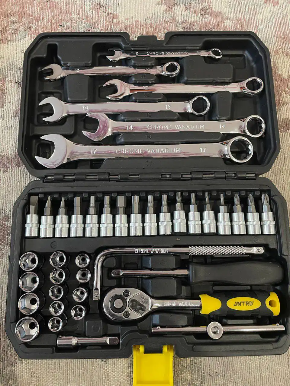 Продам новые наборы инструментов - Инструменты (Барахолка) в Казань