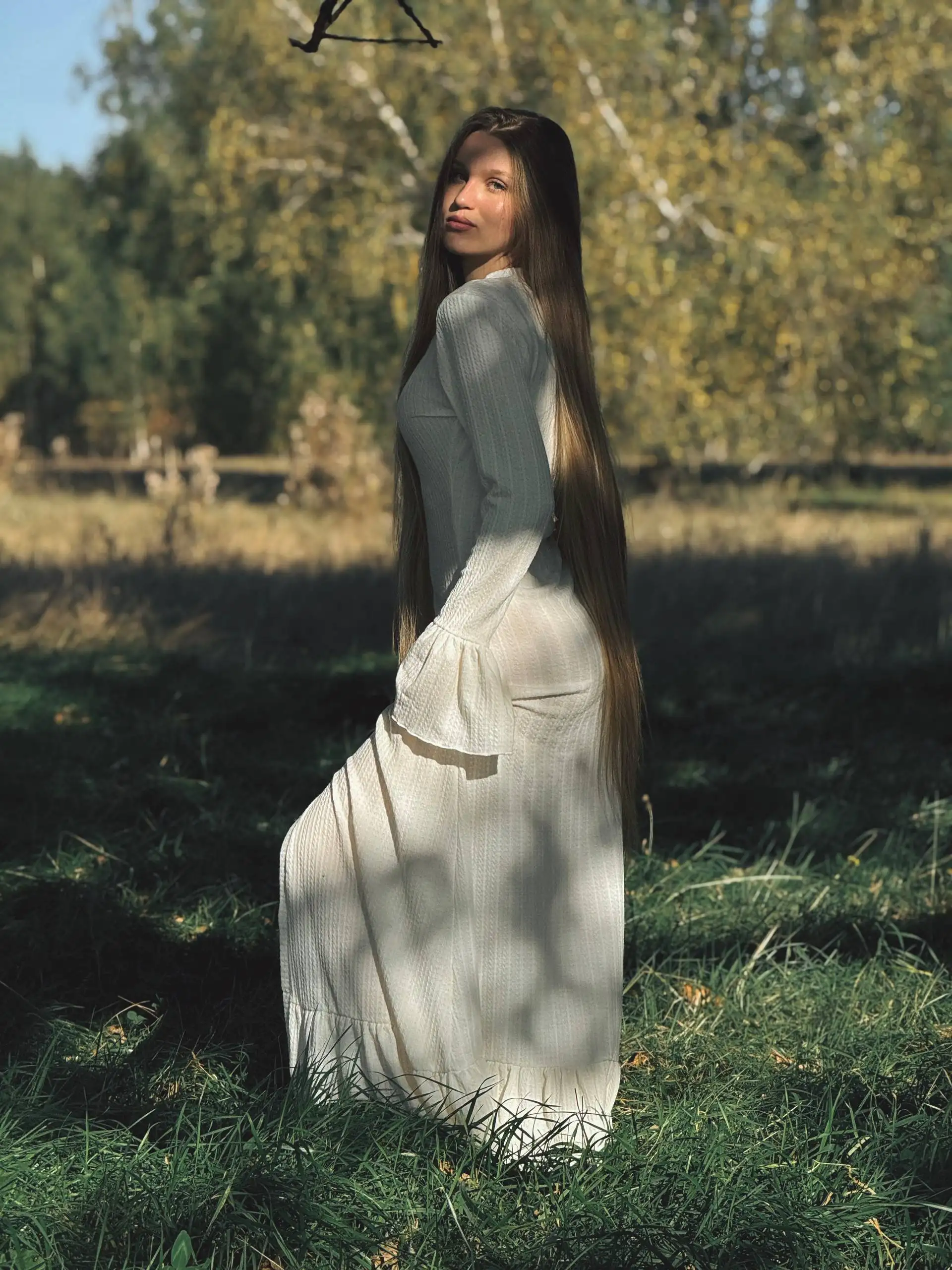 Платье молочного цвета размер M - Платья (Одежда) в Казань