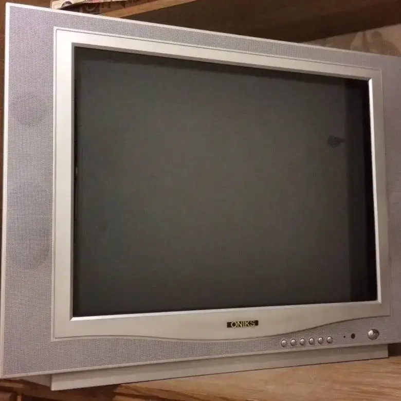 Телевизор отдам даром - Барахолка в Казань
