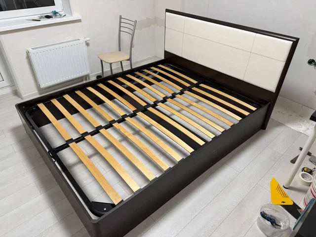 Кровать 160х200 с двумя тумбами - частное объявление в Казань