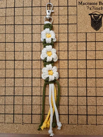 Брелок-обвес ромашки ручной работы - Рукоделие в Казань