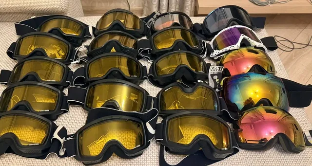 Горнолыжные очки Wedze б/у из под проката - Сумки в Казань