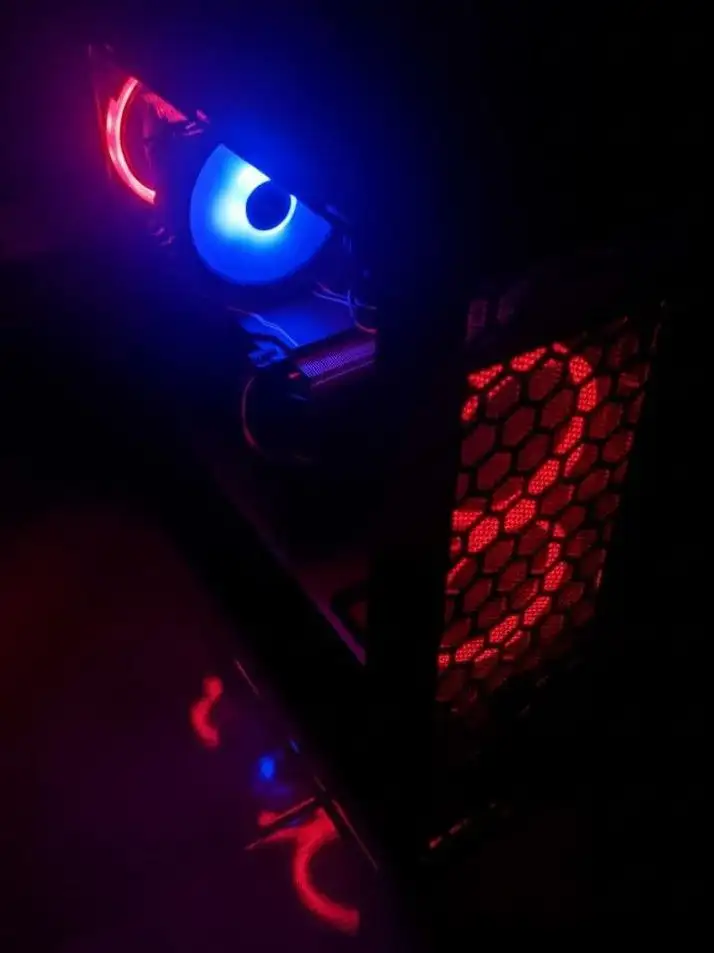 Продам игровой компьютер с монитором и периферией - Компьютеры и комплектующие (Электроника) в Казань