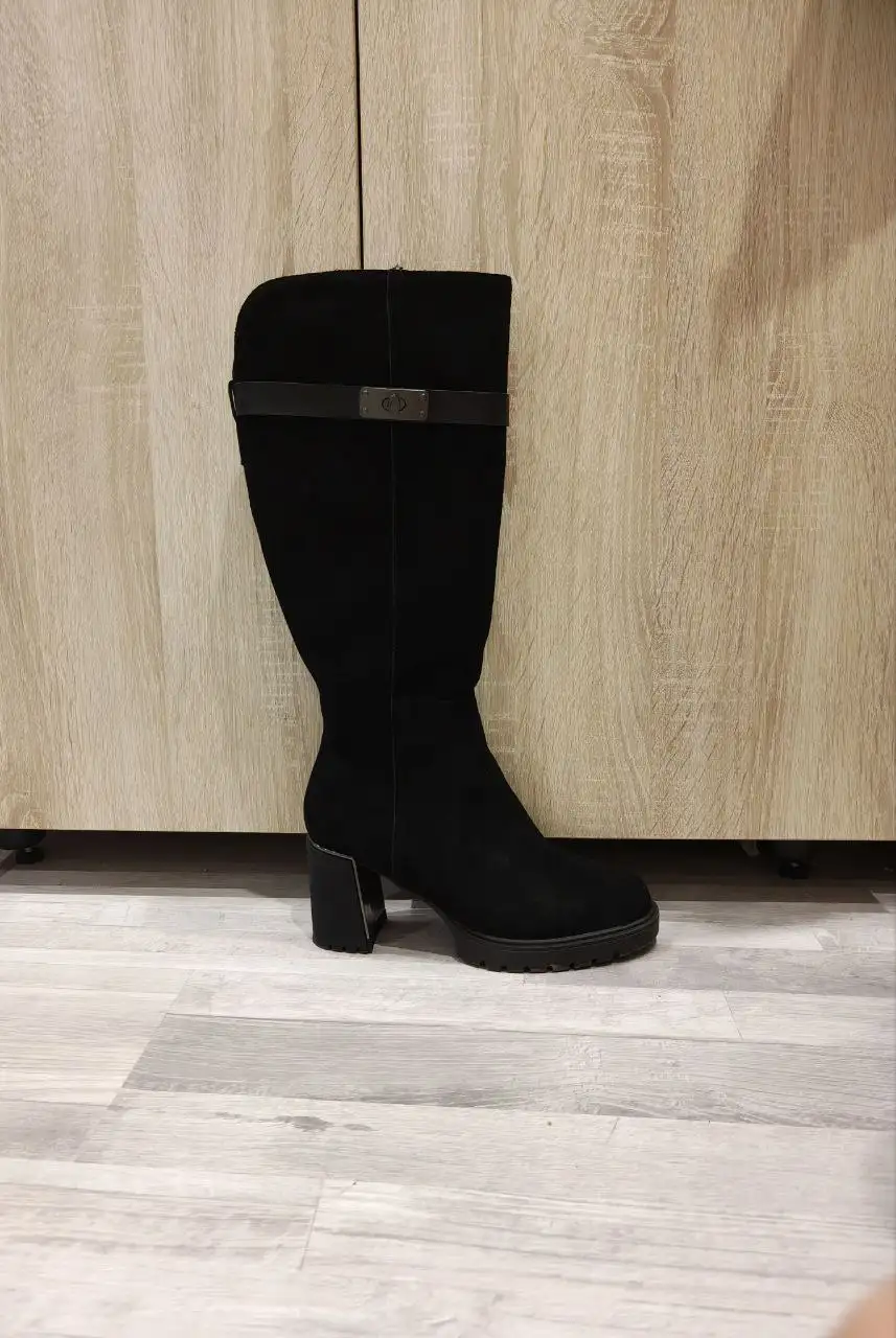 Продажа зимних сапожек - Обувь (Одежда) в Казань