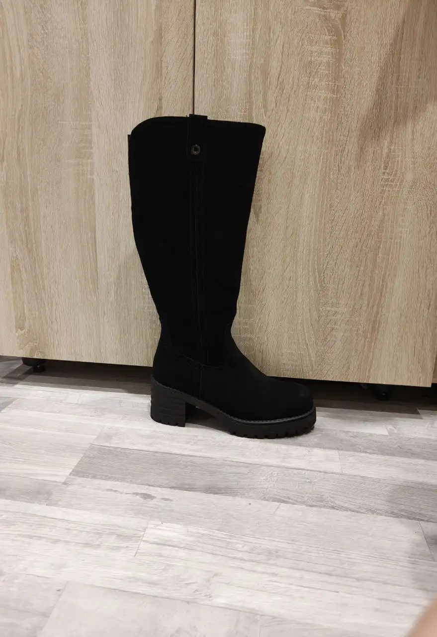 Продажа зимних сапожек - Обувь (Одежда) в Казань