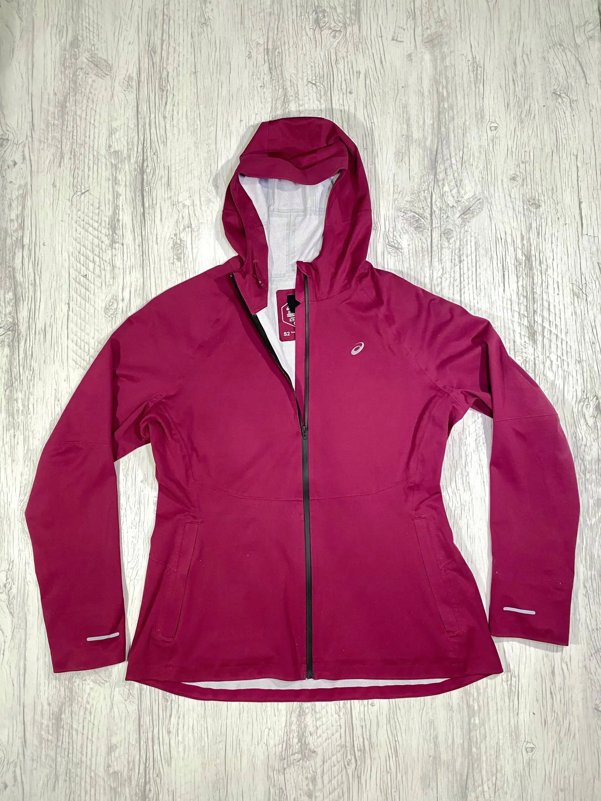 Куртка мембранная беговая ASICS - Спортивная одежда (Одежда) в Казань