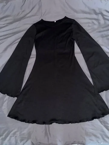 Продам новое платье размер 44-46 - Шорты в Казань