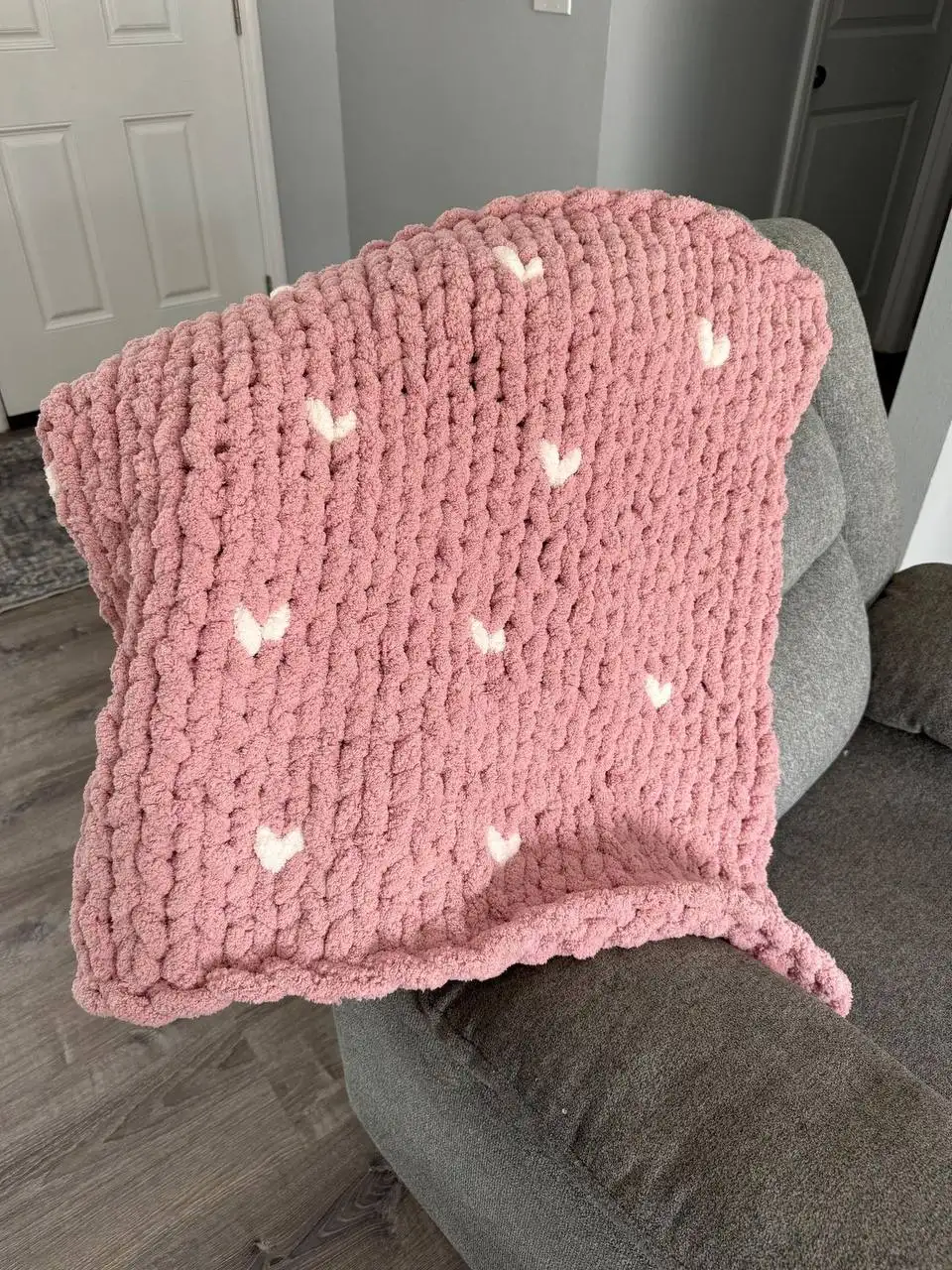 Детские пледы ручной вязки из пряжи Alize Puffy - Текстиль для детей (Товары для детей) в Казань