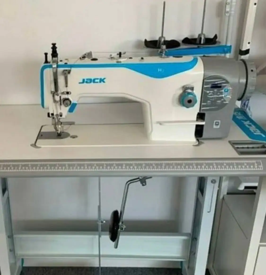 Продажа промышленной швейной машинки JAKC-H2-CZ-12 - Техника для шитья (Барахолка) в Казань