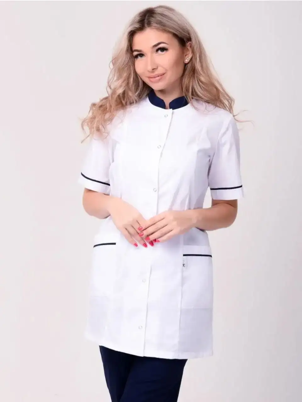 Продам медицинские костюмы почти новые - Спецодежда (Одежда) в Казань