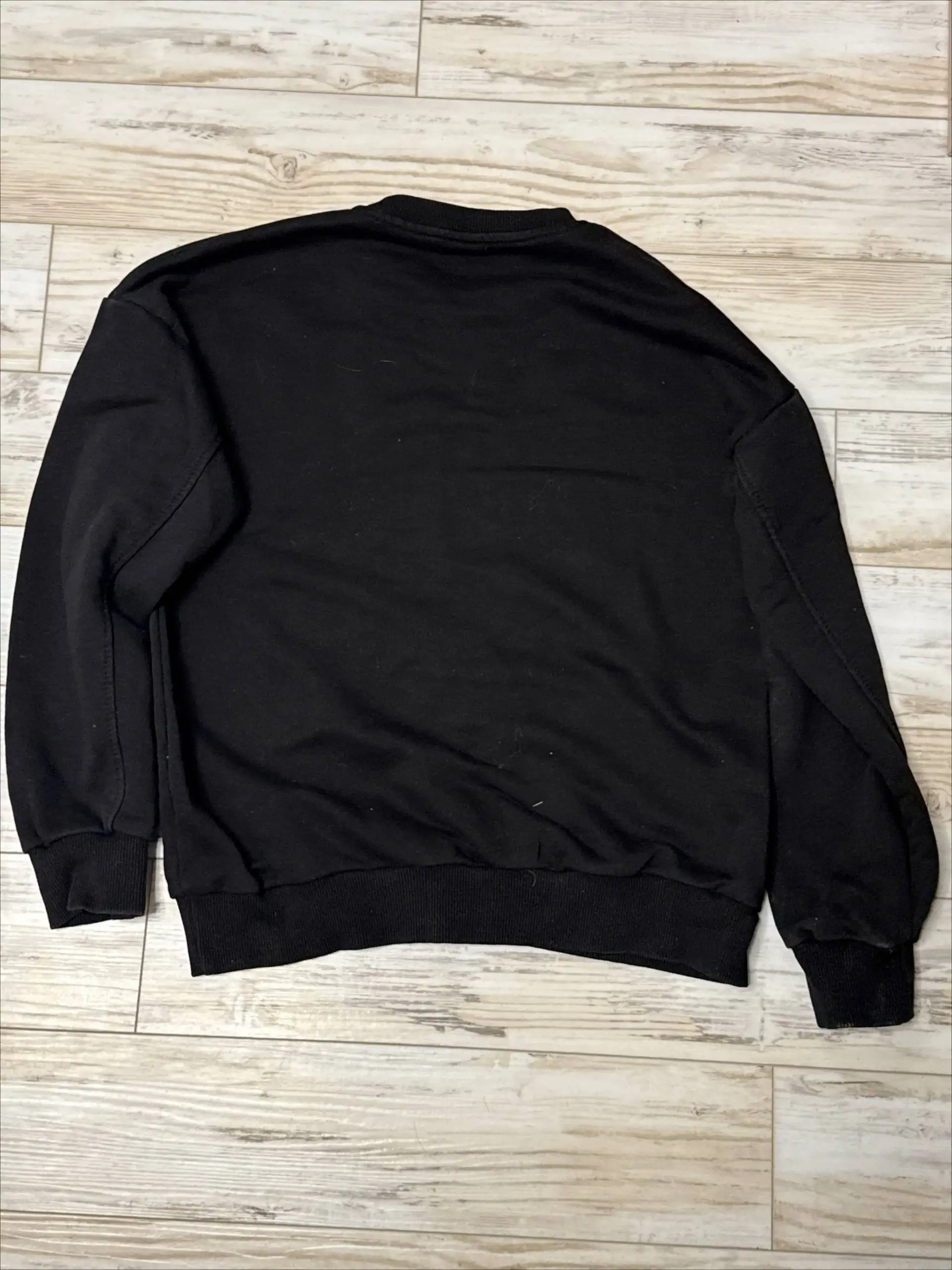 Продам 2 кофты, серую и черную, размер М - Верхняя одежда (Одежда) в Казань