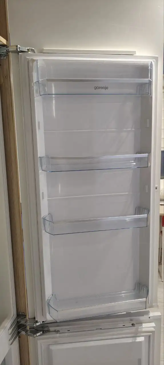 Холодильник Gorenje RKI5181KW встраиваемый - Барахолка в Казань
