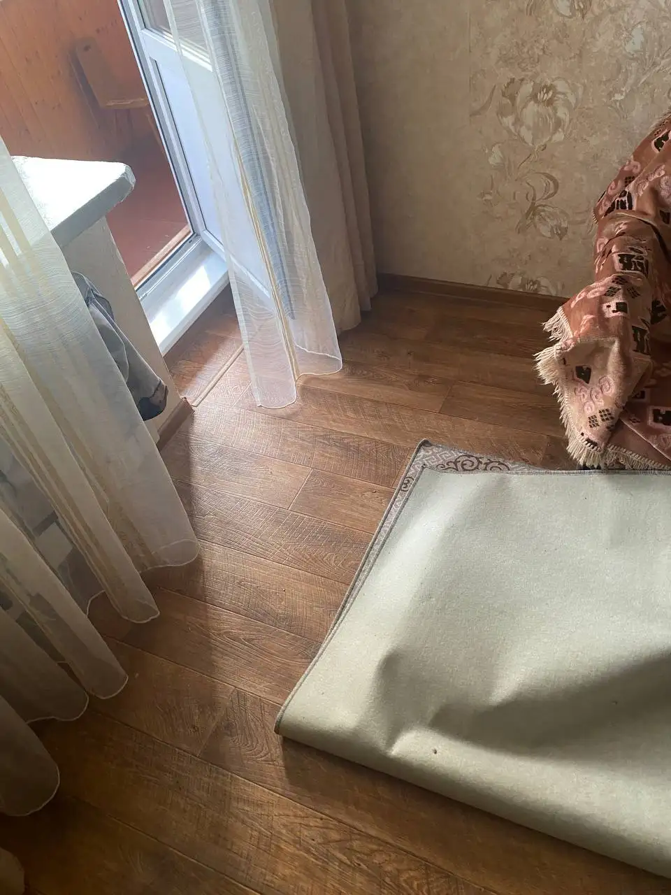 Продам линолеум Tarkett 52 кв.м - Напольные покрытия (Для дома и дачи) в Казань