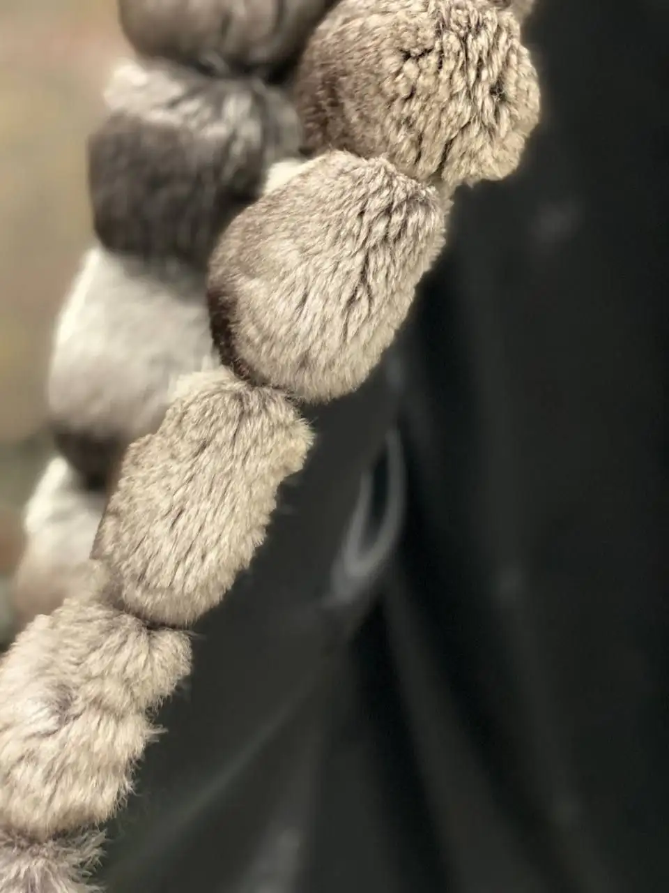 Продажа шубы из шиншиллы серого цвета - Верхняя одежда (Одежда) в Казань