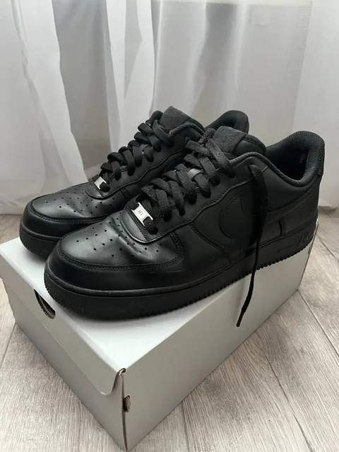 Оригинальные кроссовки FORS носил 3 месяца - Вечерние платья в Казань