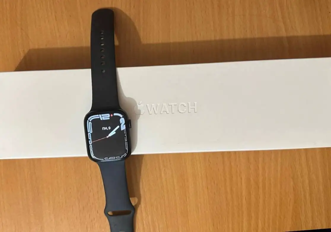 Apple Watch Series 7 45mm - Умные часы (Электроника) в Казань