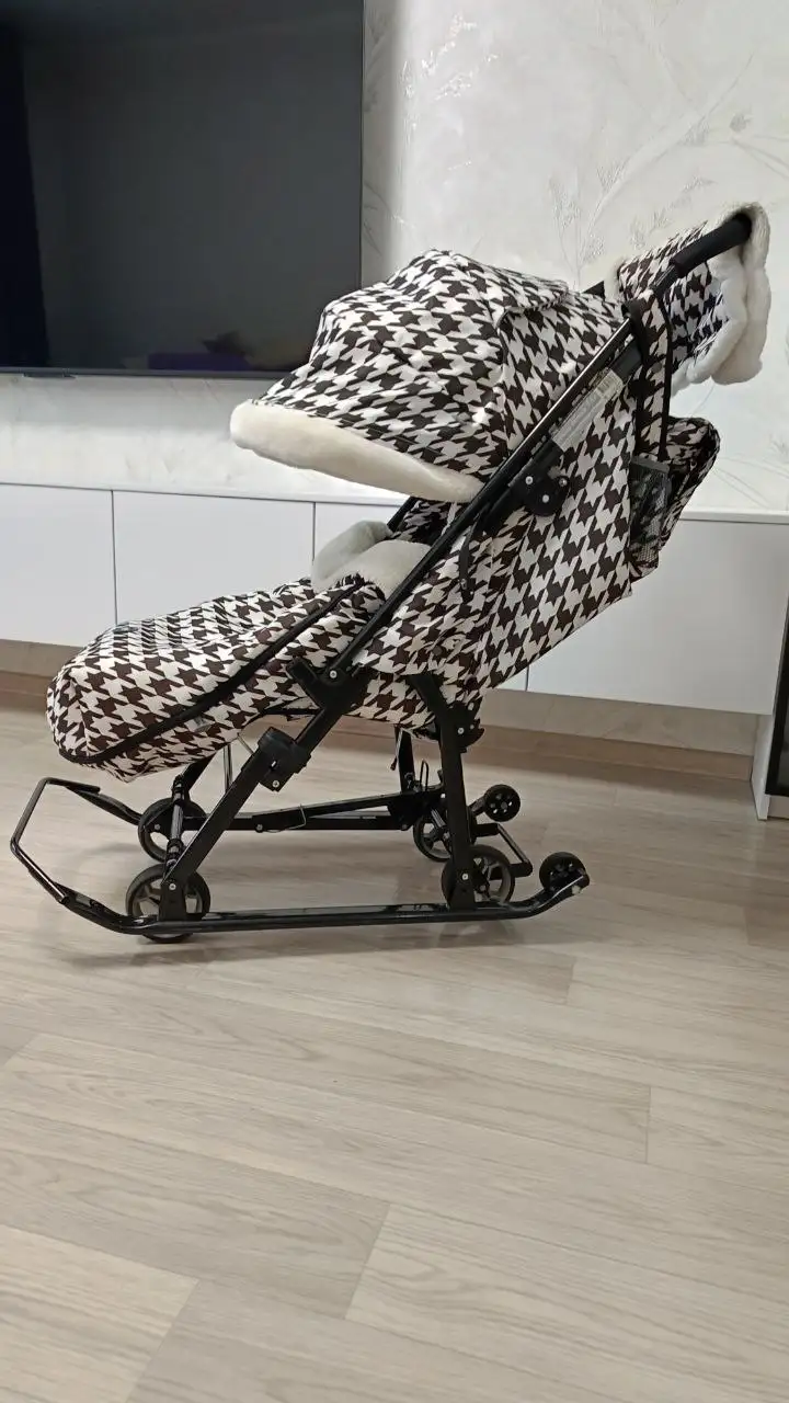 Санки-коляска с сумкой и муфтой для рук - Товары для детей (Барахолка) в Казань