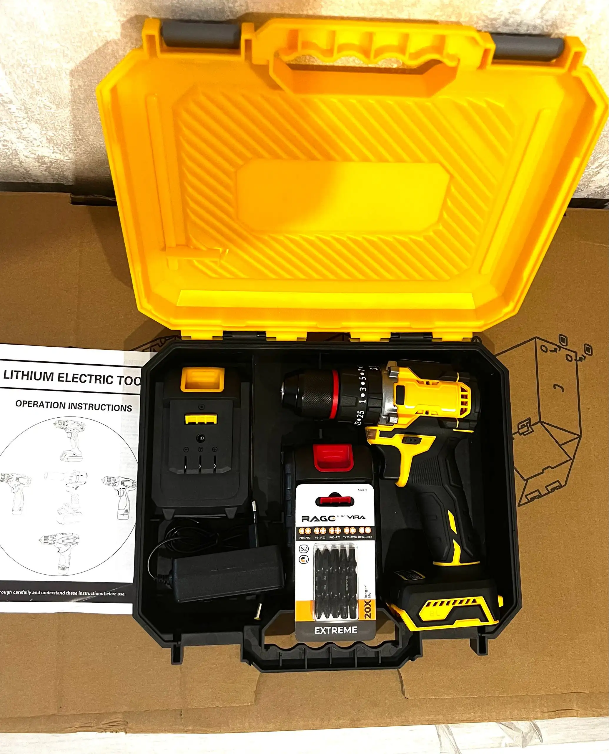 Шуруповерт аккумуляторный безщеточный 21V Dewalt реплика - Инструменты (Барахолка) в Казань