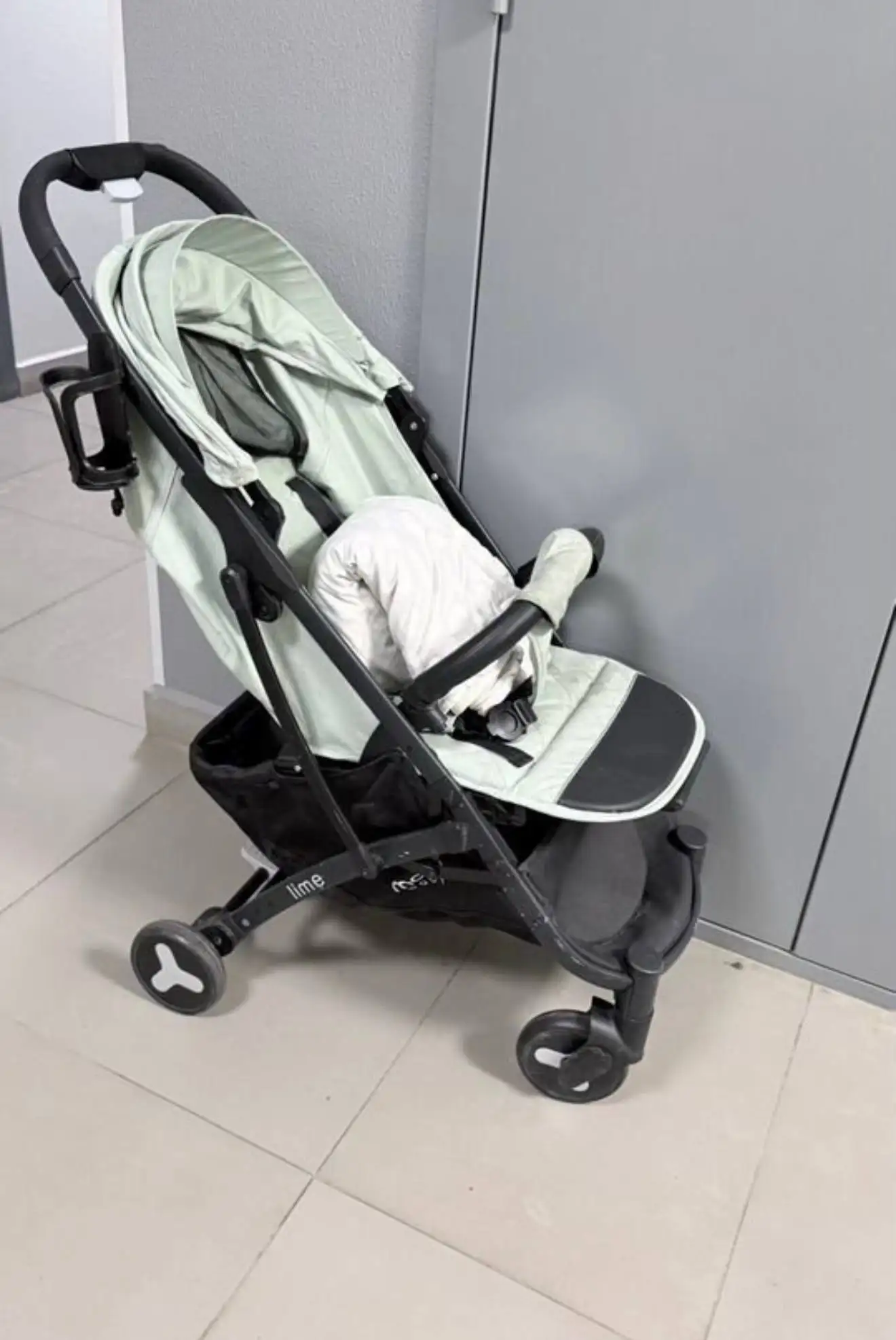 Прогулочная коляска в хорошем состоянии - Коляски (Товары для детей) в Казань