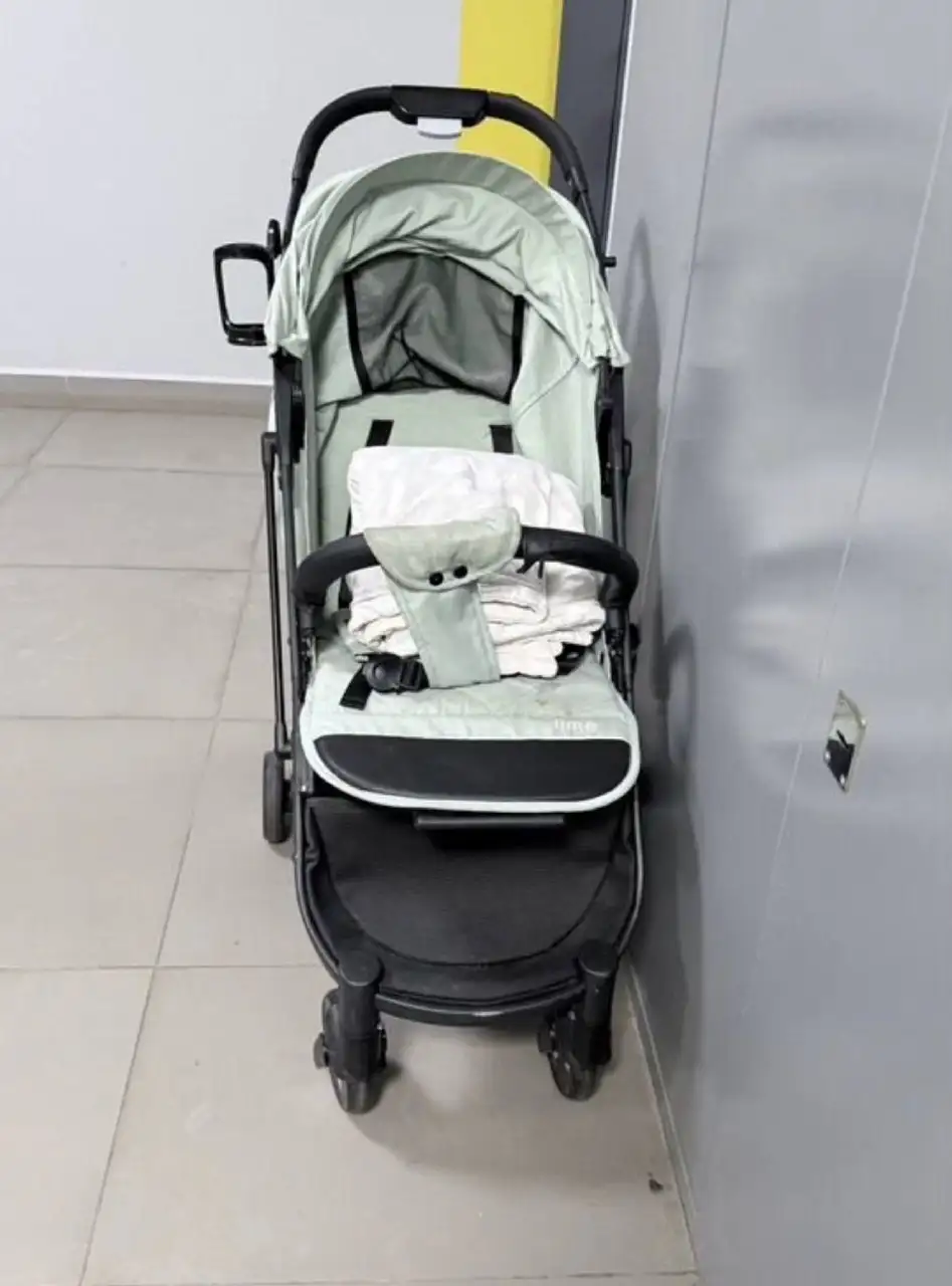 Прогулочная коляска в хорошем состоянии - Коляски (Товары для детей) в Казань