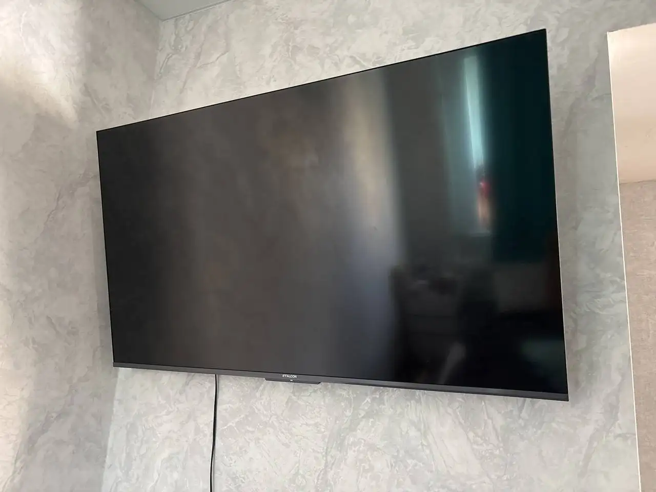 Продам телевизор в связи с переездом - Телевизоры (Электроника) в Казань