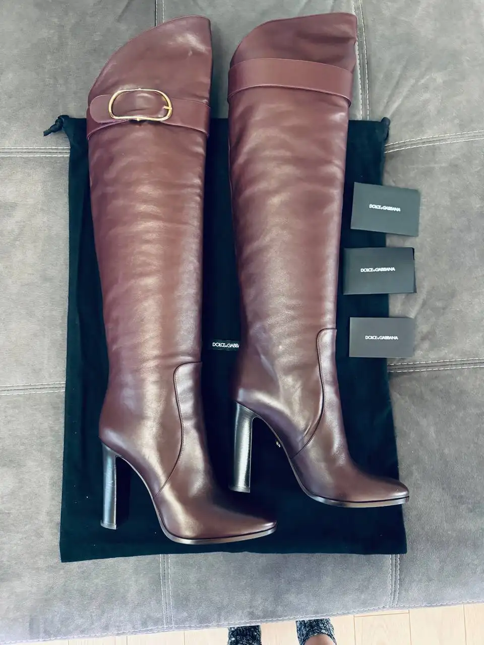 Кожаные сапоги Dolce & Gabbana, коричневые, размер 40 - Обувь (Одежда) в Казань