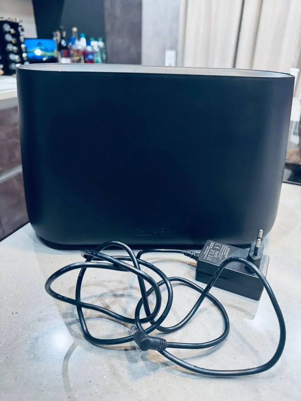 Ультразвуковой увлажнитель воздуха Stadler Form Ben black с эффектом каминного пламени - Климатическая техника (Для дома и дачи) в Казань