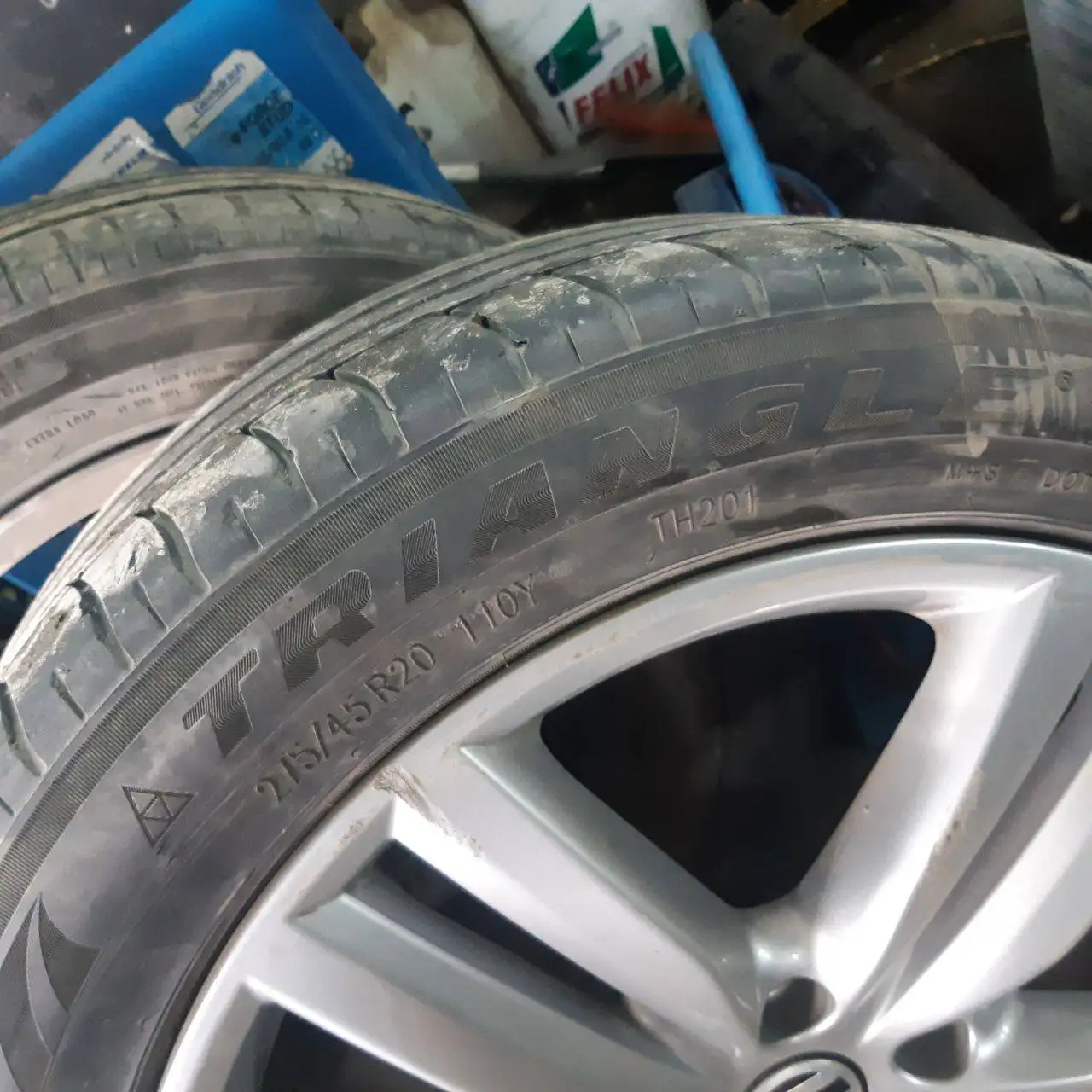 Продам летнюю резину R20 275/45 2021 года - Шины (Запчасти) в Казань