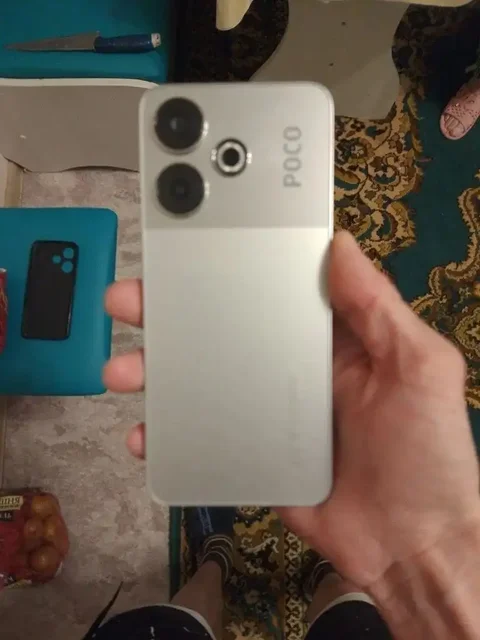 Смартфон POCO M6 4/128 ГБ серебристый - Проекторы в Казань