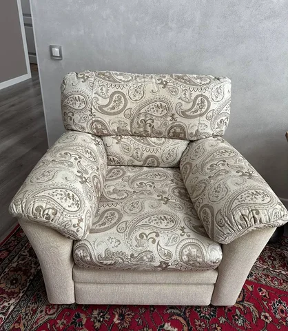 Продажа двух комфортных кресел - Бытовая химия в Казань