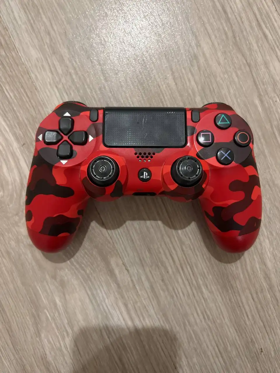 Продам PlayStation 4 с играми и геймпадами - Игровые приставки (Электроника) в Казань